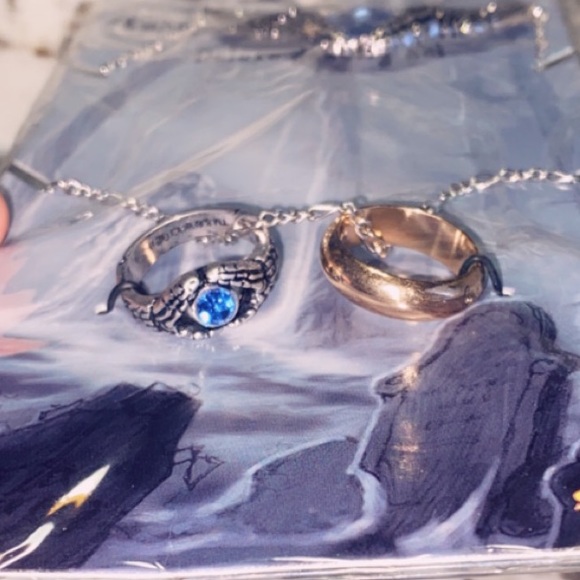 Corpse bride ring set 💙 - Picture 5 of 7